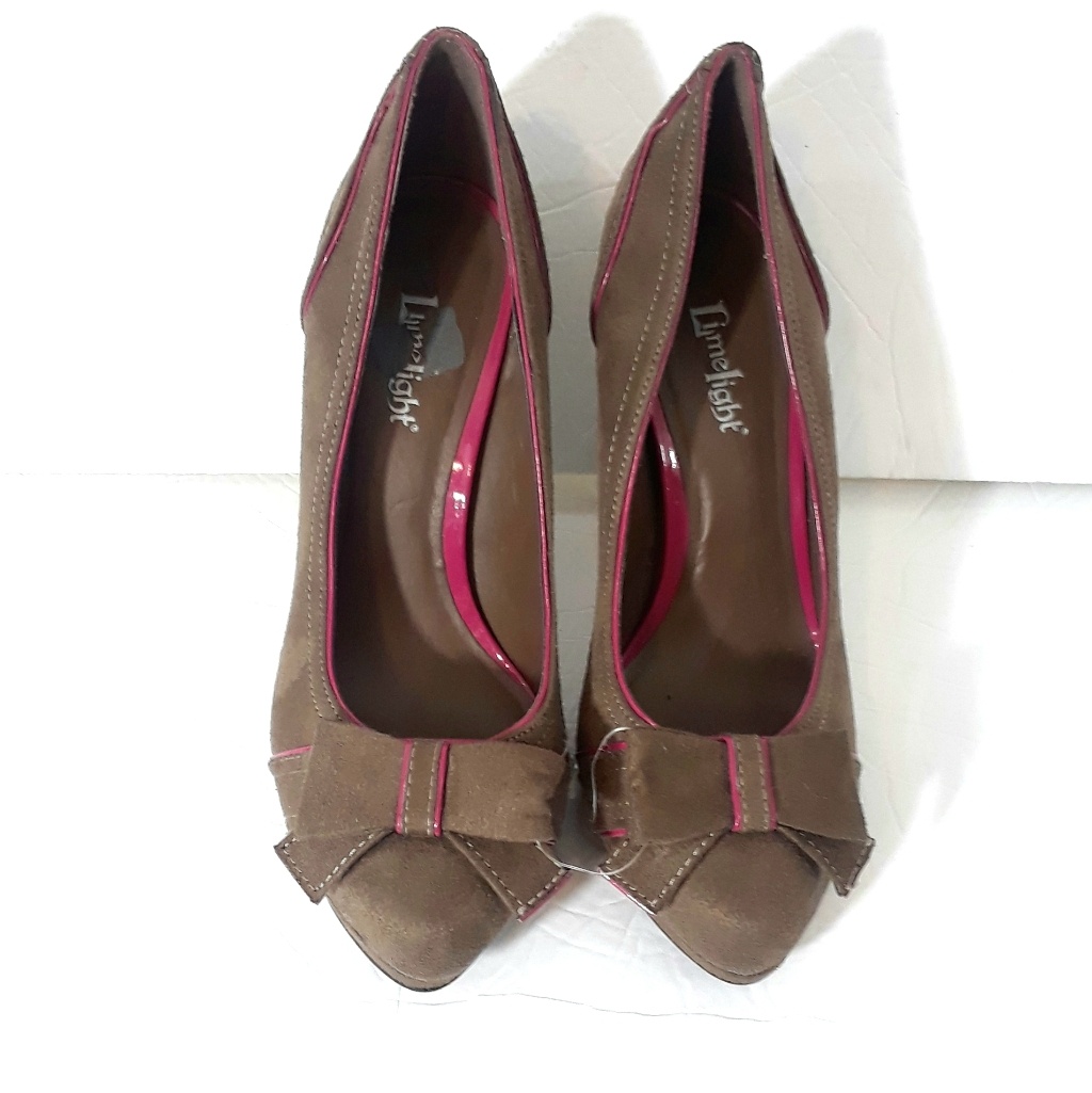 Limelight Faux Suede Heels Size 7